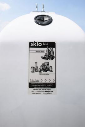 Kontejner na bílé sklo