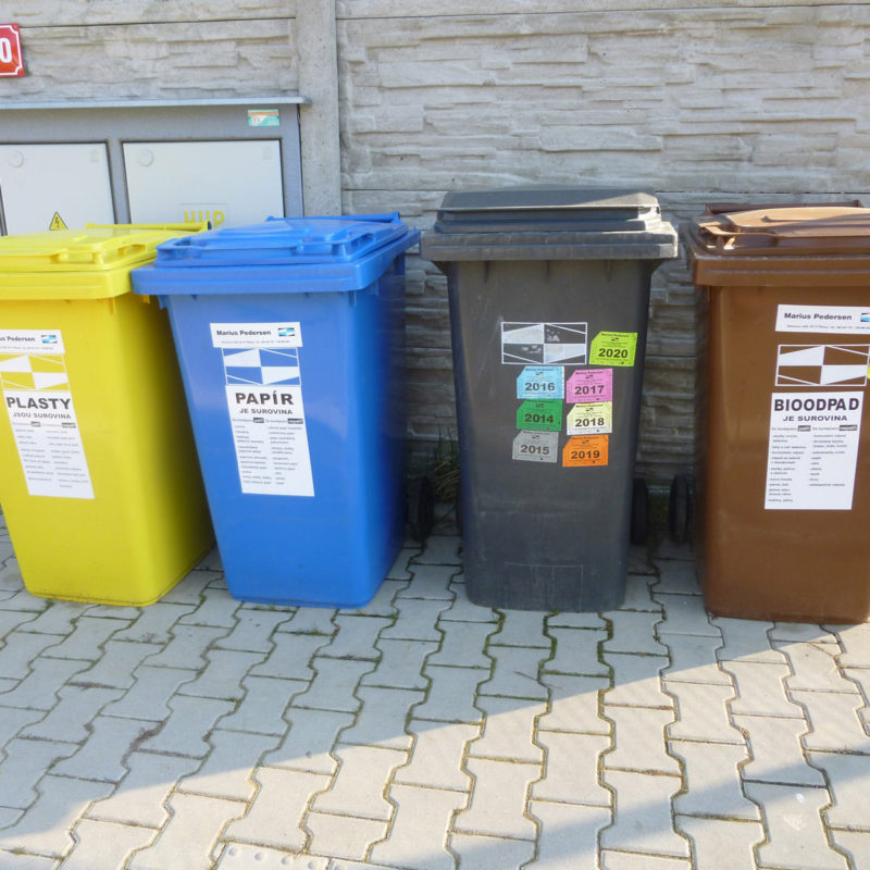 Nejčastěji bývá individuálně sbírán směsný komunální odpad, bioodpad, plasty a papír.