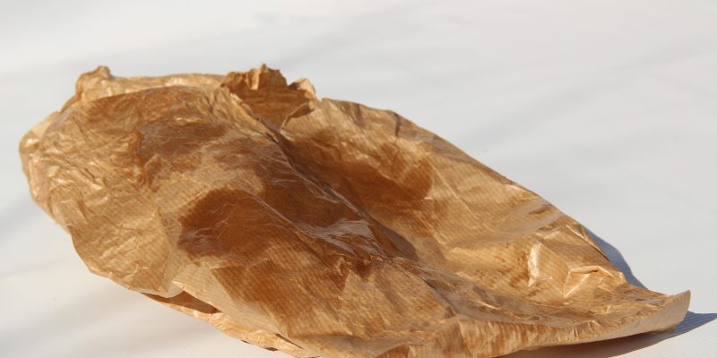 Silně znečištěné papírové i plastové obaly vytřídit nelze a patří do odpadu zbytkového.